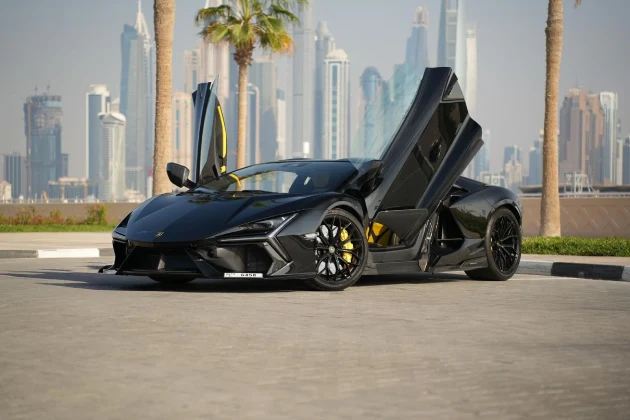 ورشة لامبورغيني في الرياض