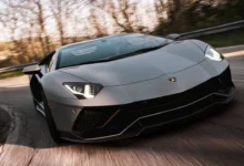 ورشة لامبورغيني في الرياض