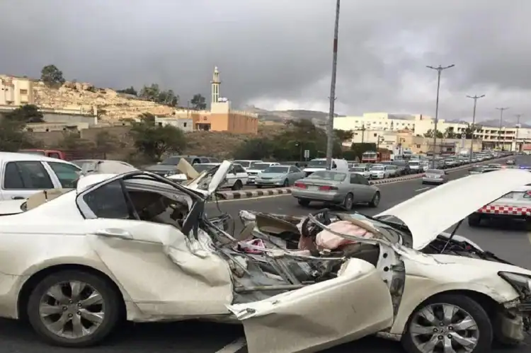 خدمات ورشة اصلاح حوادث السيارات في الرياض