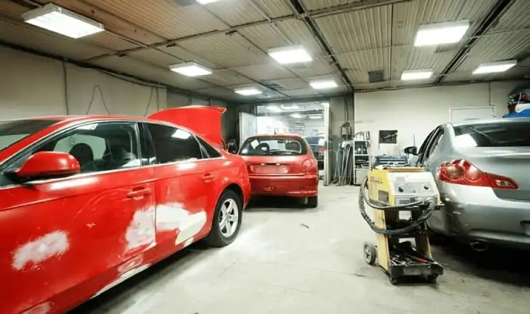 مراكز السمكرة واصلاح الصدمات في المنطقة الشرقية