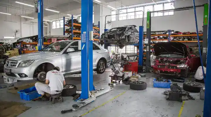 أفضل ورشة سمكرة للسيارات الأمريكية