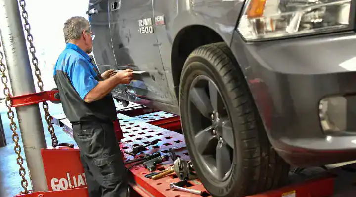 أفضل ورشة سمكرة ورش بوية دودج في الرياض