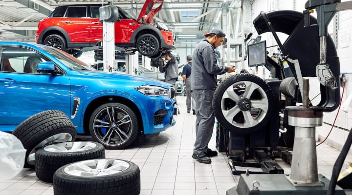 ورشة سمكرة للسيارات الأمريكية والفارهة في الرياض 3 أفضل ورشة سمكرة للسيارات الأمريكية