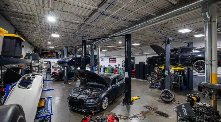 مراكز تصليح حوادث وسمكرة سيارات بجدة 3 أفضل مراكز تصليح حوادث وسمكرة سيارات بجدة